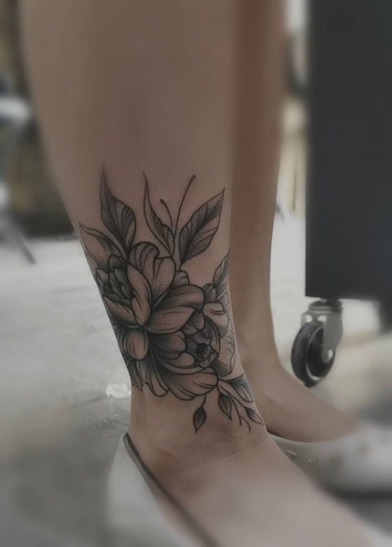 素花纹身图片_腿部纹身图案