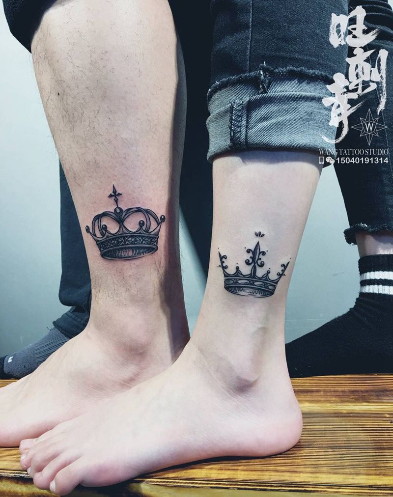 皇冠纹身图片_腿部皇冠纹身图案
