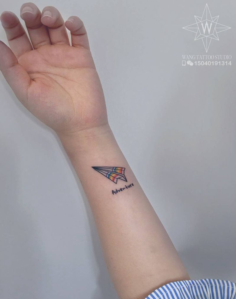 纸飞机纹身图片_成品手臂欧美清新几何纹身图案