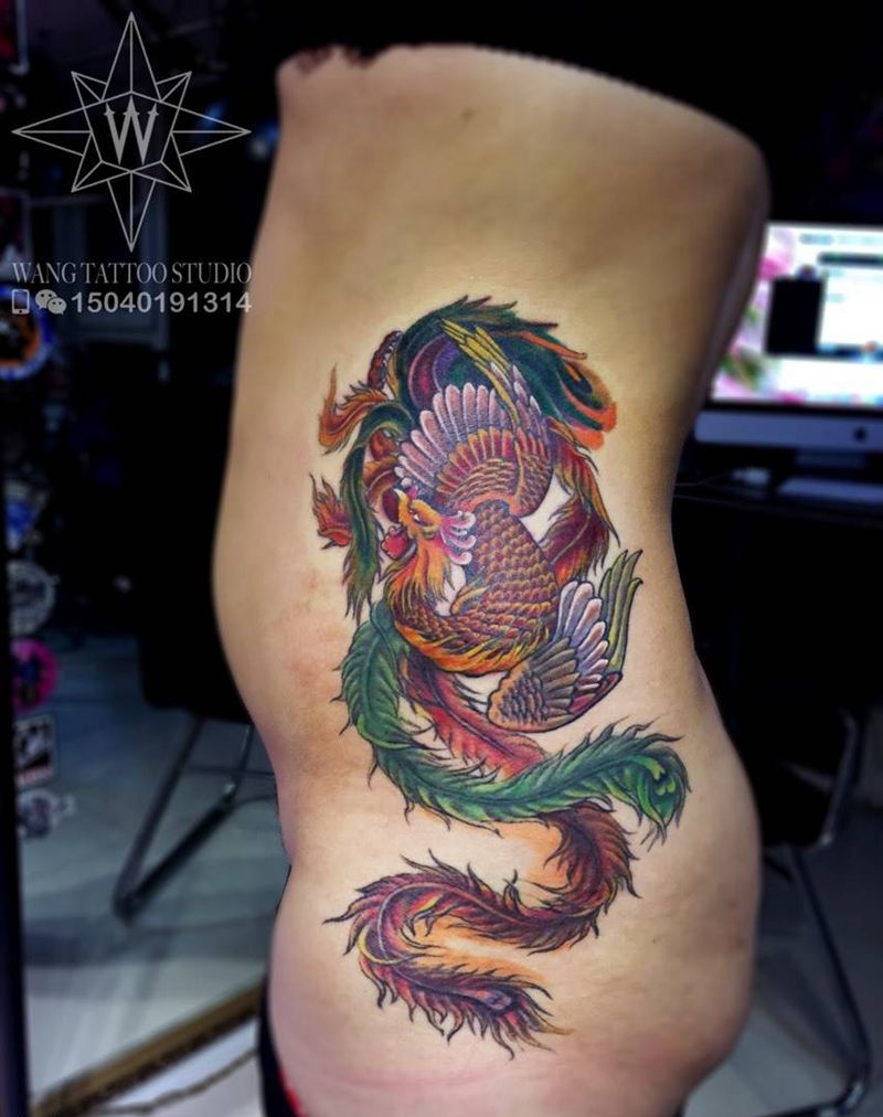 凤凰纹身图片_成品腰部传统神兽纹身图案