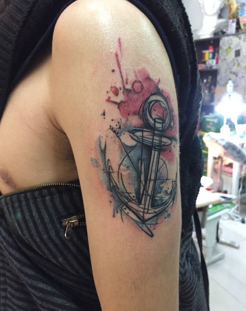 水彩⚓️纹身图片_成品臀部清新几何纹身图案