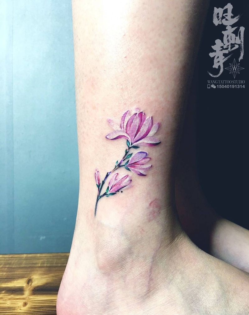 一枝花纹身图片_腿部水彩纹身图案