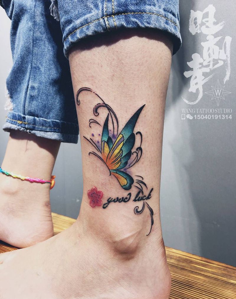 蝴蝶纹身图片_成品脚踝传统动物纹身图案