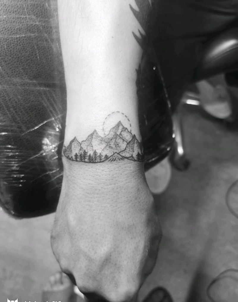 臂环纹身图片_手部纹身图案