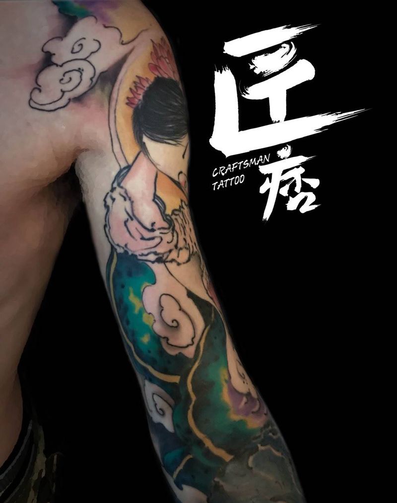 蛇精美人纹身图片