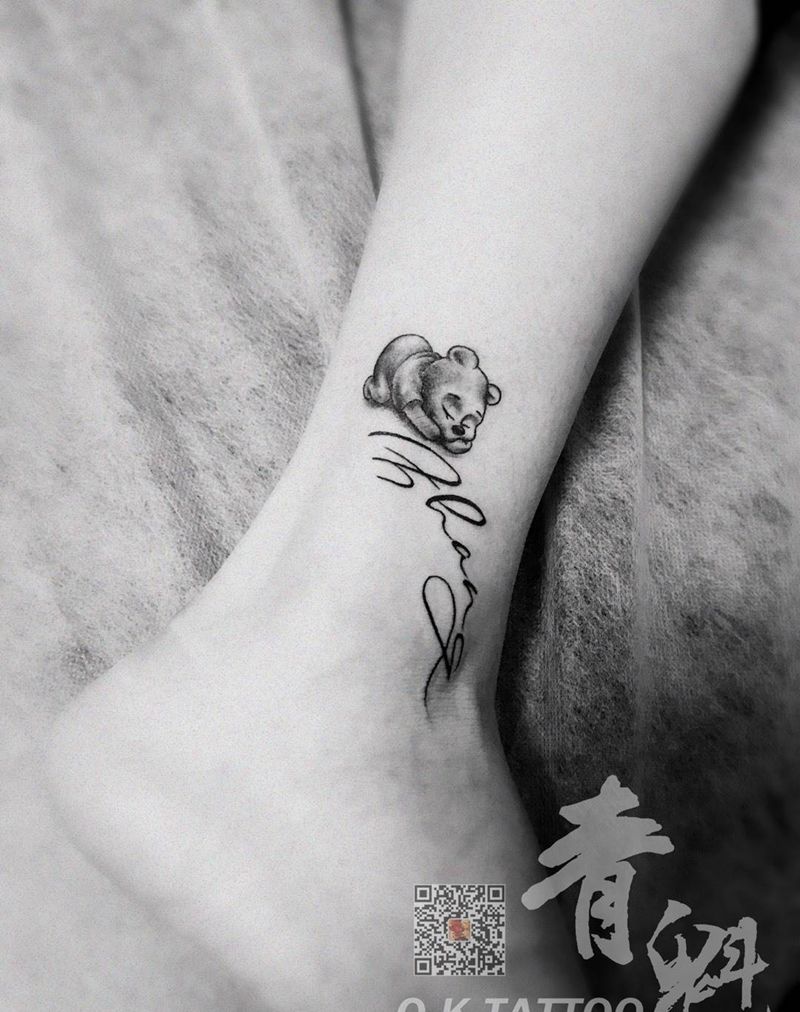 脚踝+卡通纹身图片