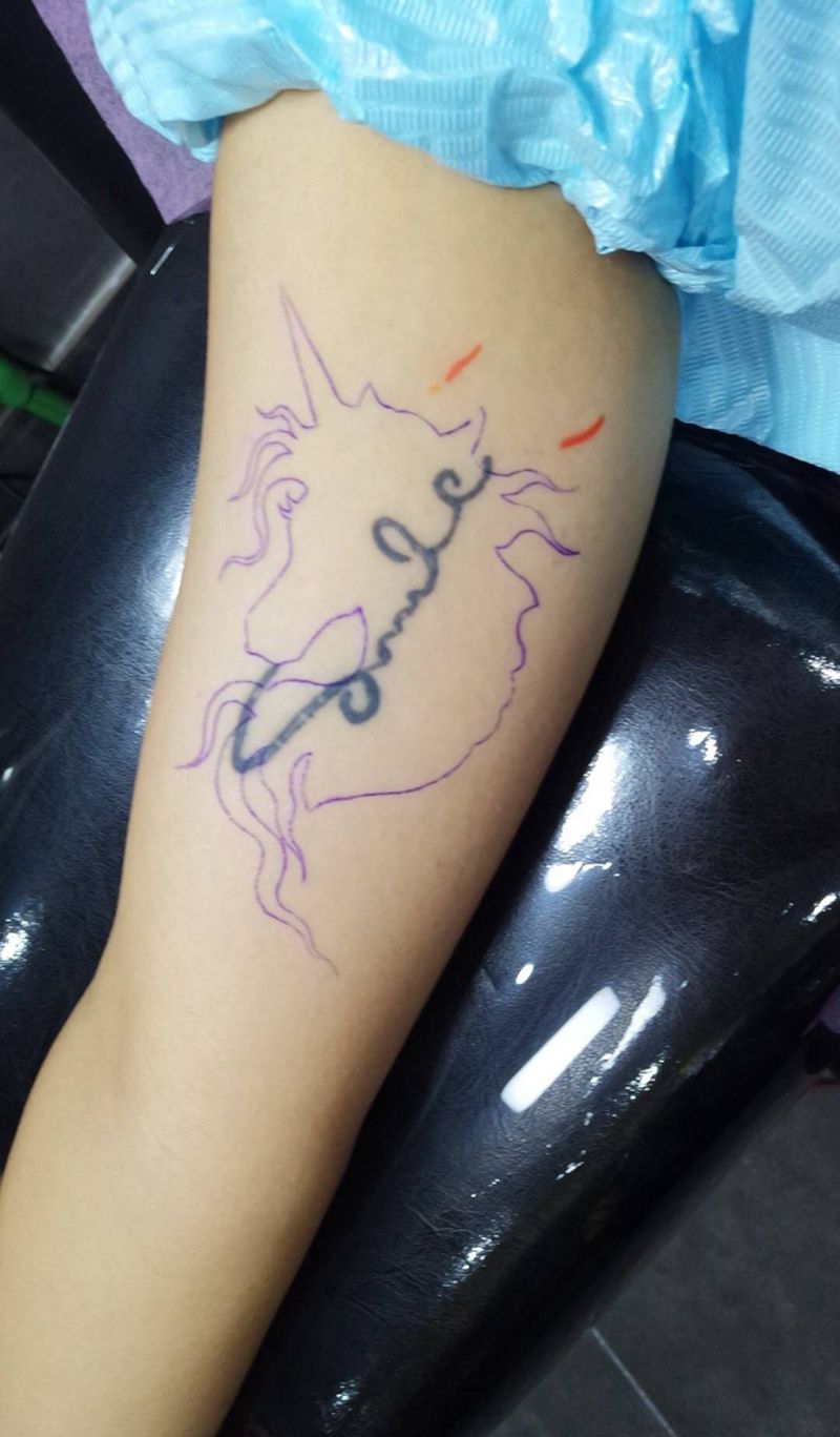 独角兽星空纹身图片