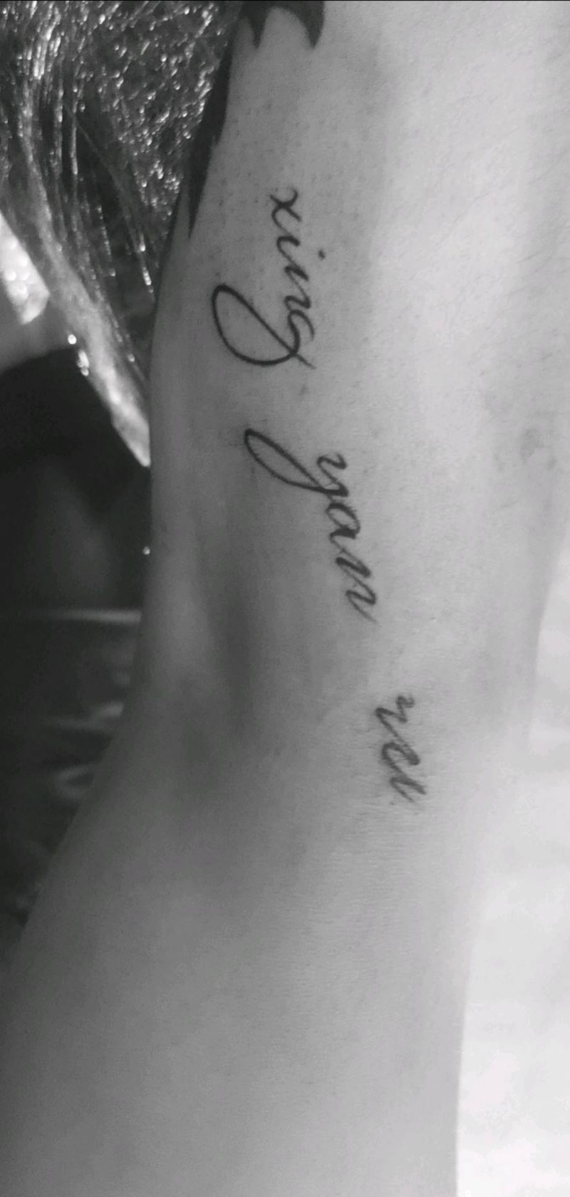 字母纹身图片_手部纹身图案