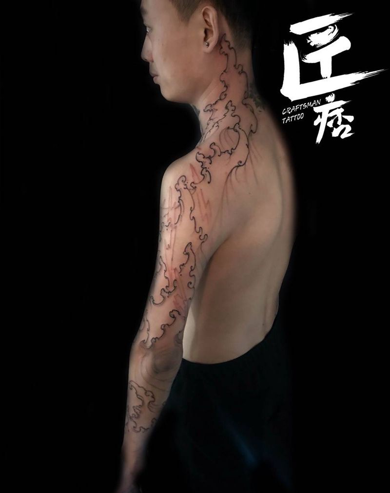 水浪花臂纹身图片