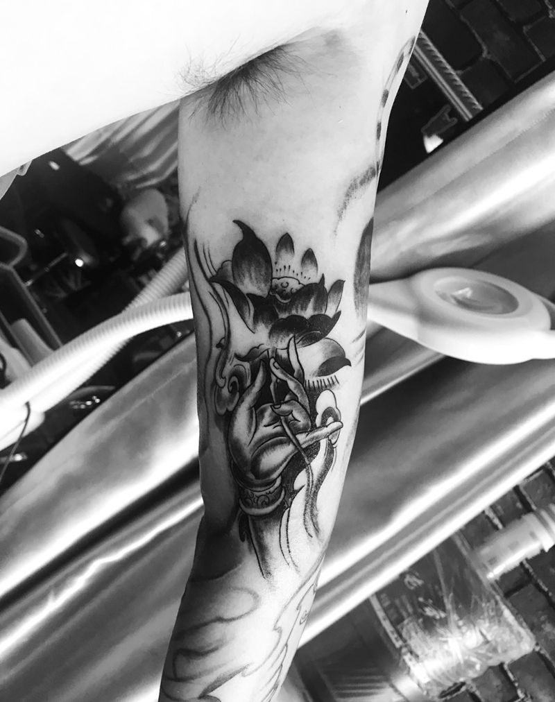 佛手莲花纹身图片