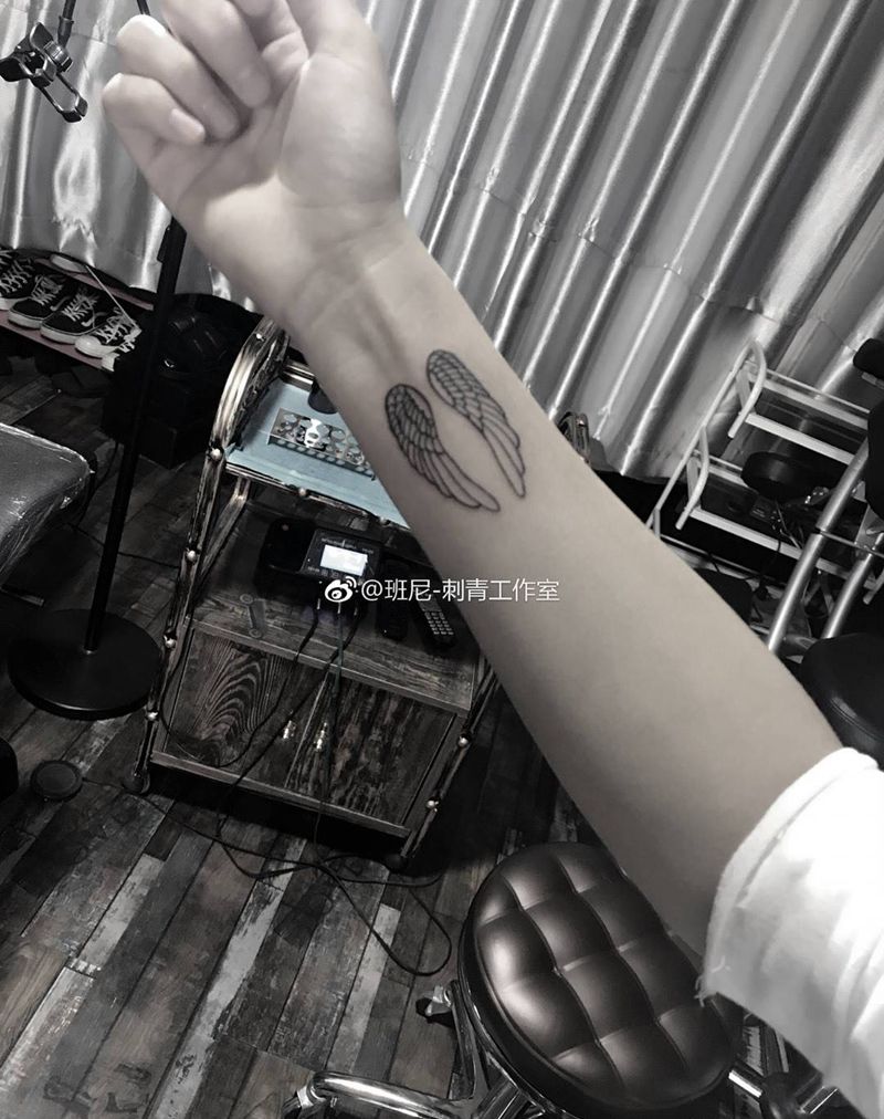 小清新翅膀纹身图片
