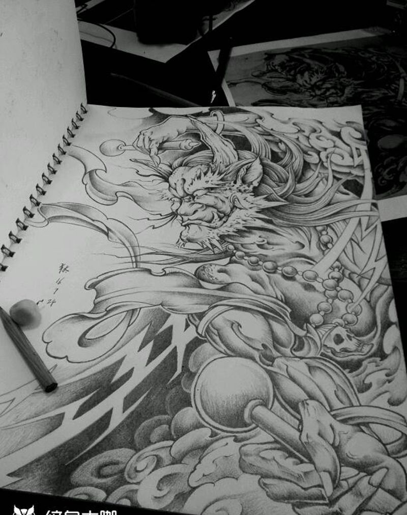 手绘雷神纹身图片_背部手臂腿部传统鬼神手稿纹身图案