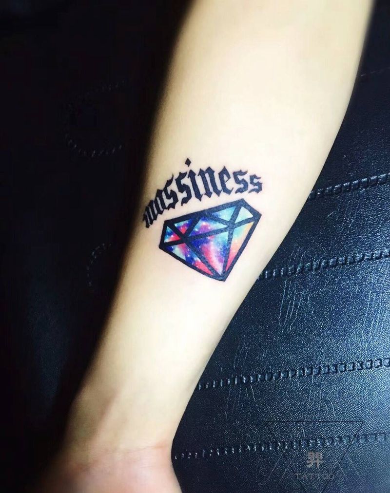 星空 钻石纹身图片_清新欧美几何纹身图案