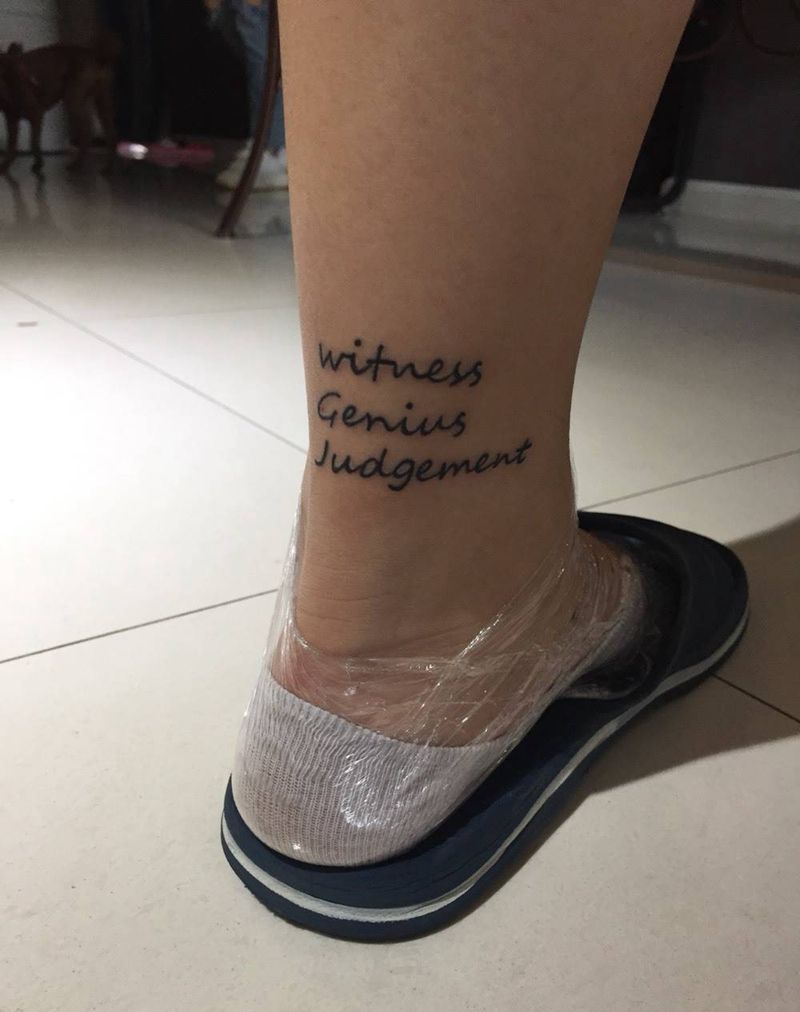 小清新纹身图片_成品腿部脚部清新字符原创纹身图案