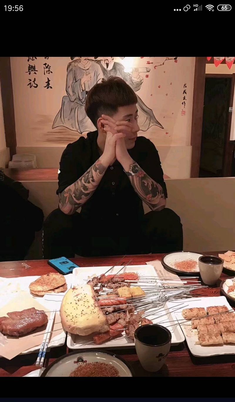 最帅花臂秀纹身图片_手臂新传统纹身图案