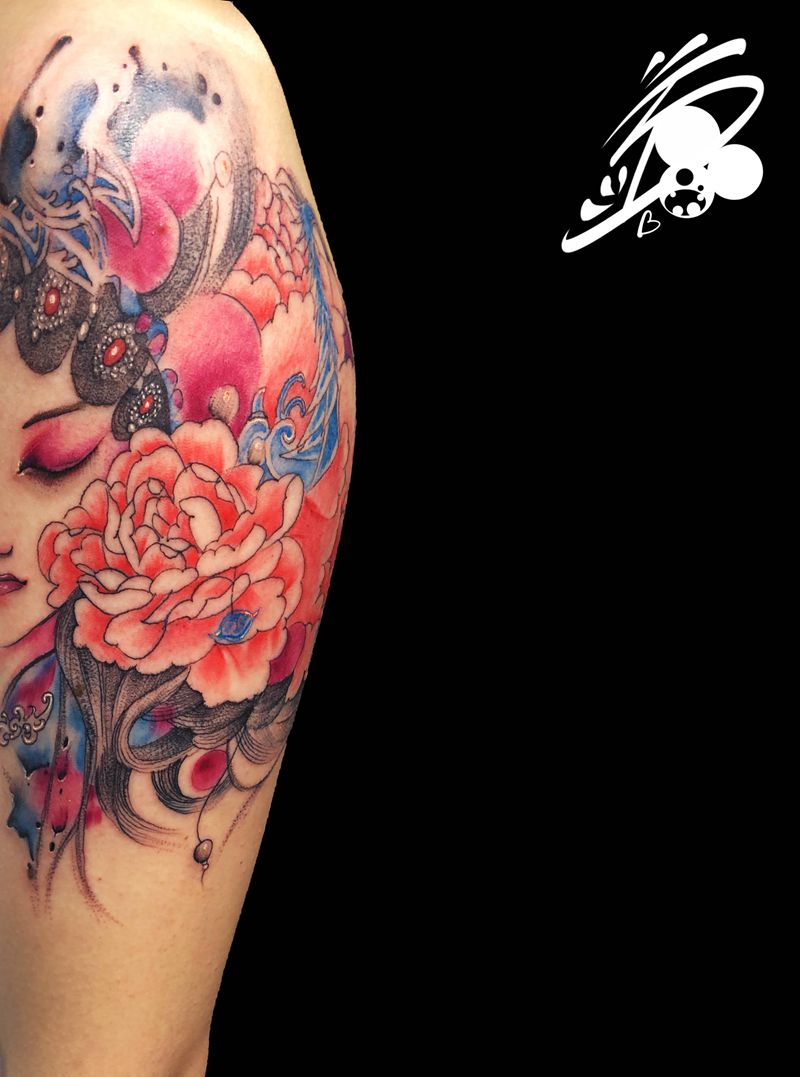 花旦纹身图片_手臂新传统水彩花旦水墨中国风纹身图案