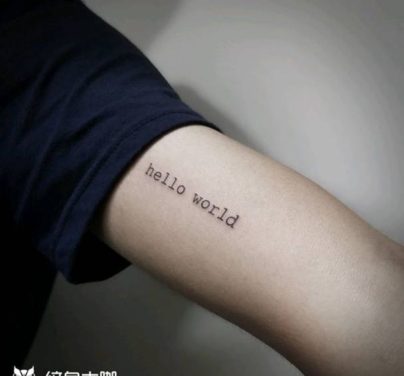 小字母纹身图片