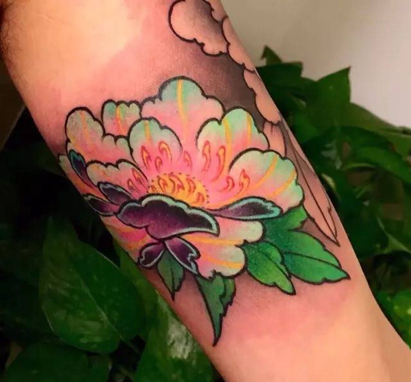 惟有牡丹真国色，花开时节动京城。纹身图片