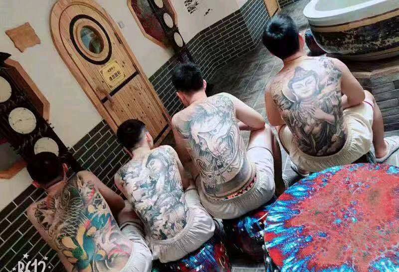 谷主家作品一起秀一秀纹身图片_背部新传统纹身图案