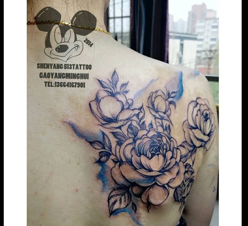 遮盖作品纹身图片_肩部清新植物原创成品纹身图案