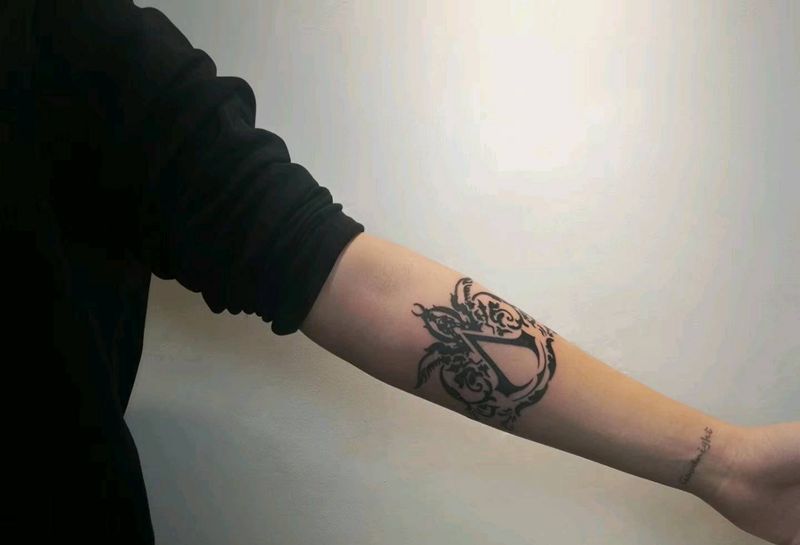 图腾纹身图片_手臂腿部图腾几何图腾纹身图案