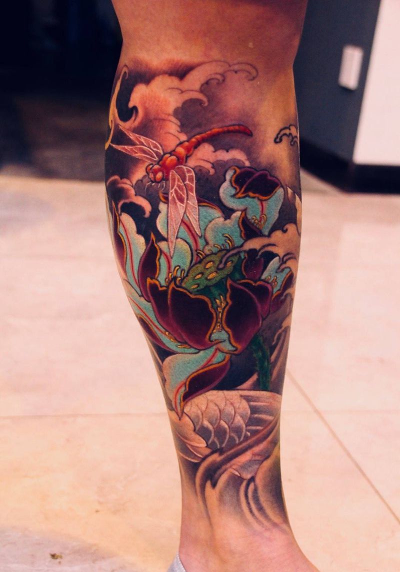 小腿一侧纹身图片_腿部新传统小伟刺青纹身图案