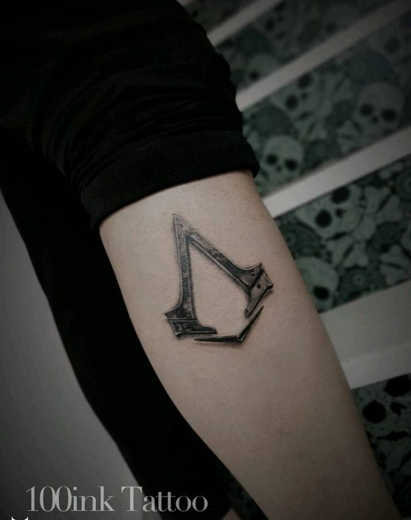 刺客信条纹身图片_腿部成品纹身图案