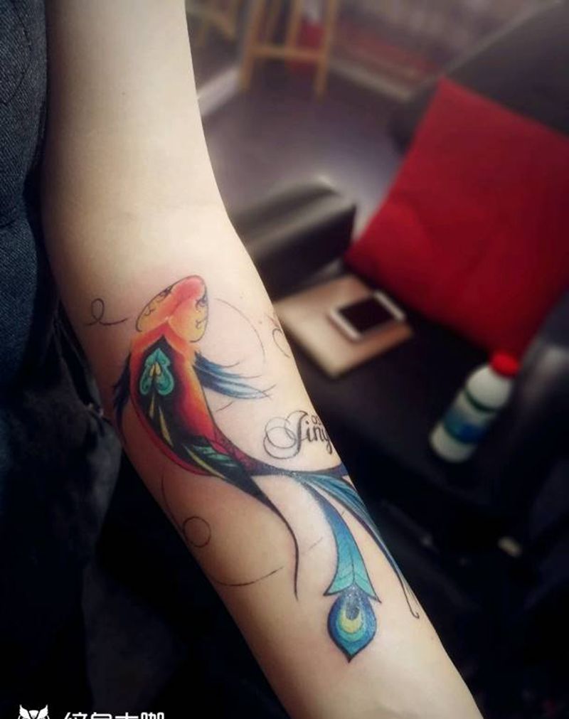 彩色的凤尾鱼纹身图片_手臂欧美字符动物成品纹身图案