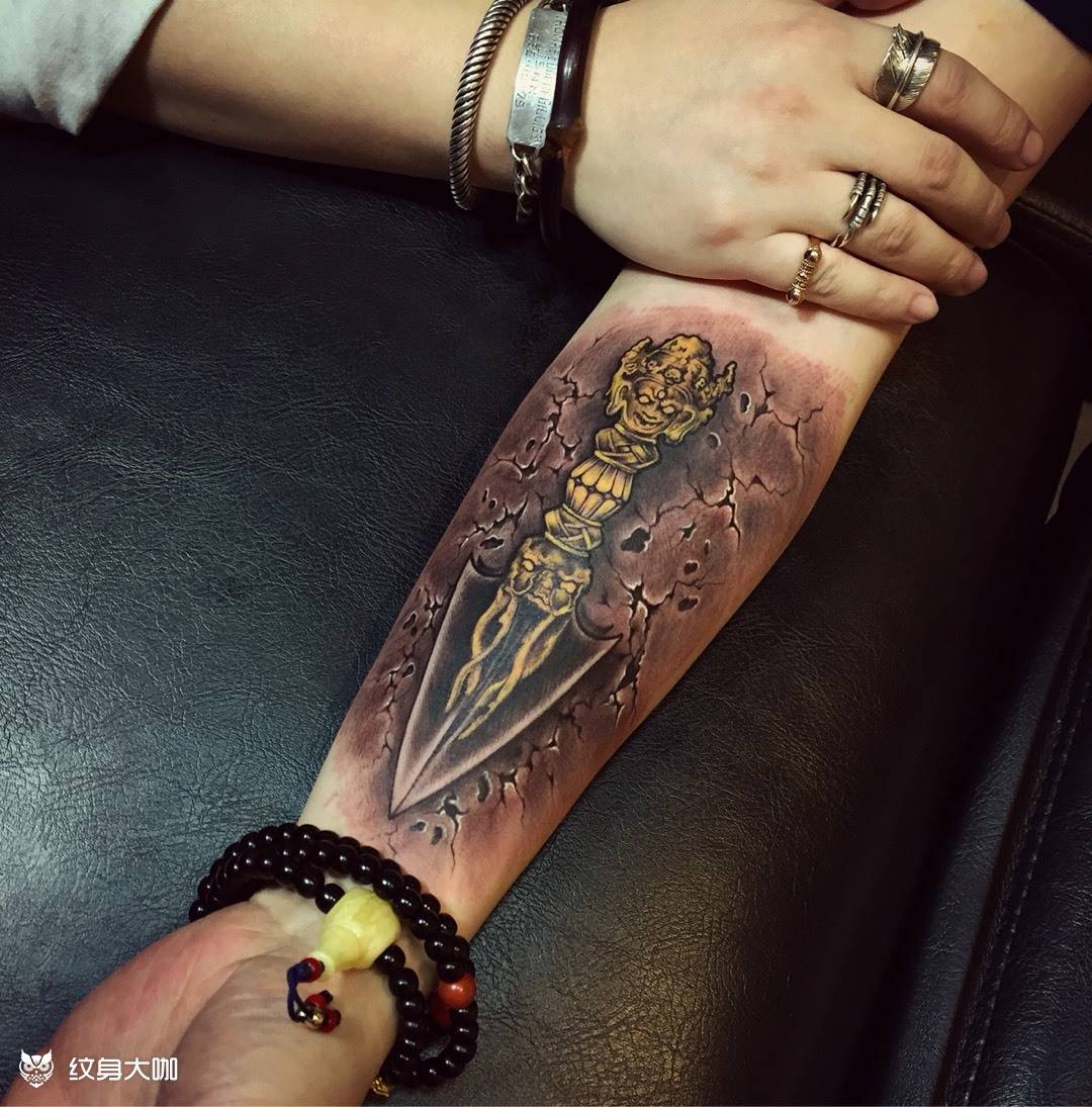 降魔杵纹身图片