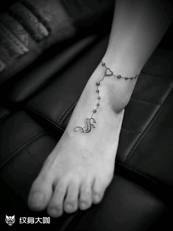 清新脚链纹身图片_腿部清新成品纹身图案