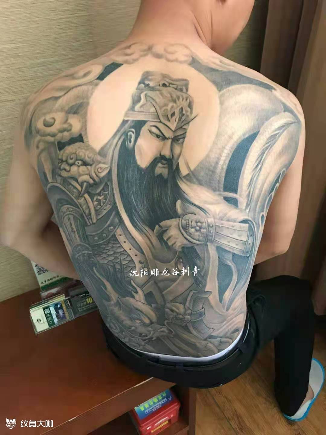 关云长纹身图片_背部新传统纹身图案