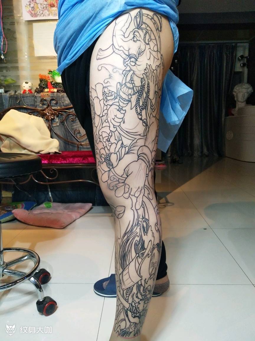 花腿未完成纹身图片_腿部传统动物植物鬼神成品纹身图案
