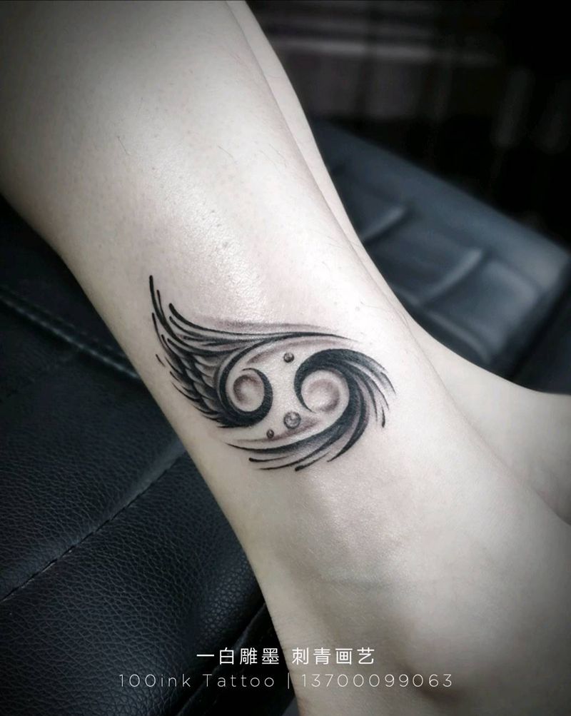 巨蟹座纹身图片_腿部清新原创成品纹身图案