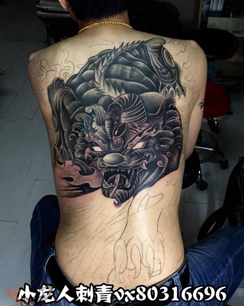 貔貅纹身图片_成品手稿背部腿部欧美传统鬼神人物动物原创纹身图案