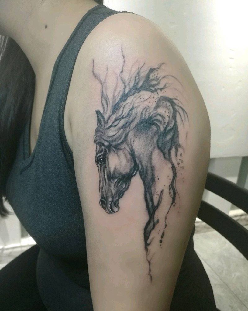 马纹身图片_手臂腿部新传统水墨马纹身图案