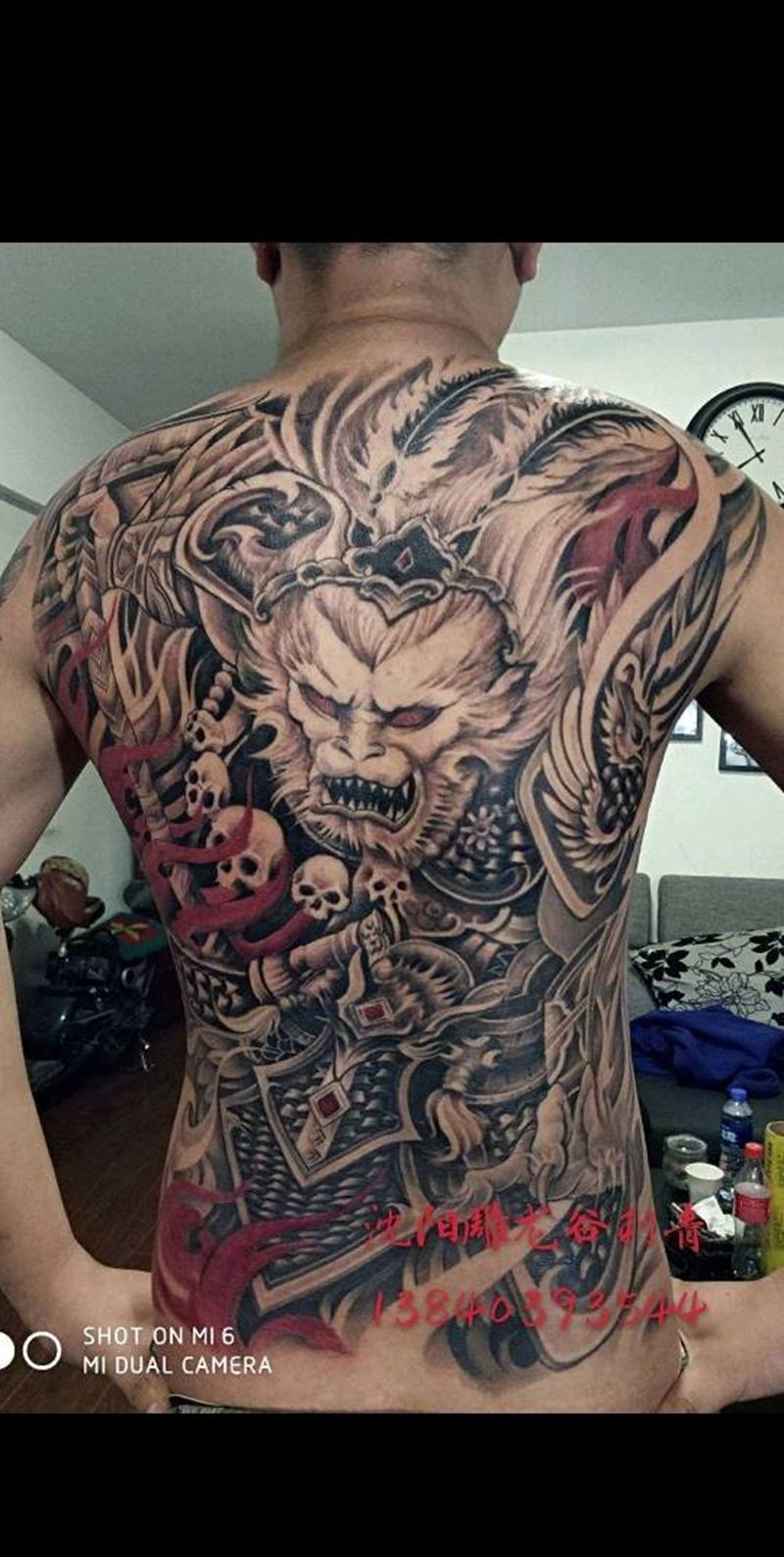 最新版猴哥纹身图片_背部新传统纹身图案