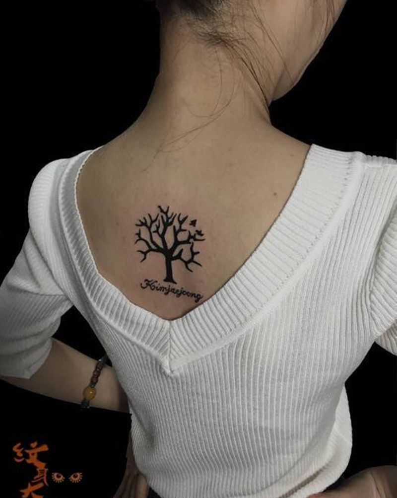 小树纹身图片_成品手稿肩部腰部手臂欧美传统人物植物图腾纹身图案