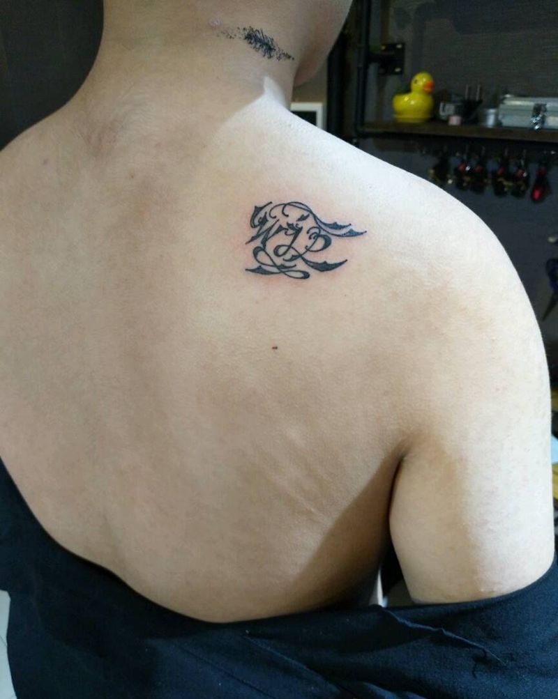 按顾客要求设计纹身图片_肩部清新字符原创成品纹身图案