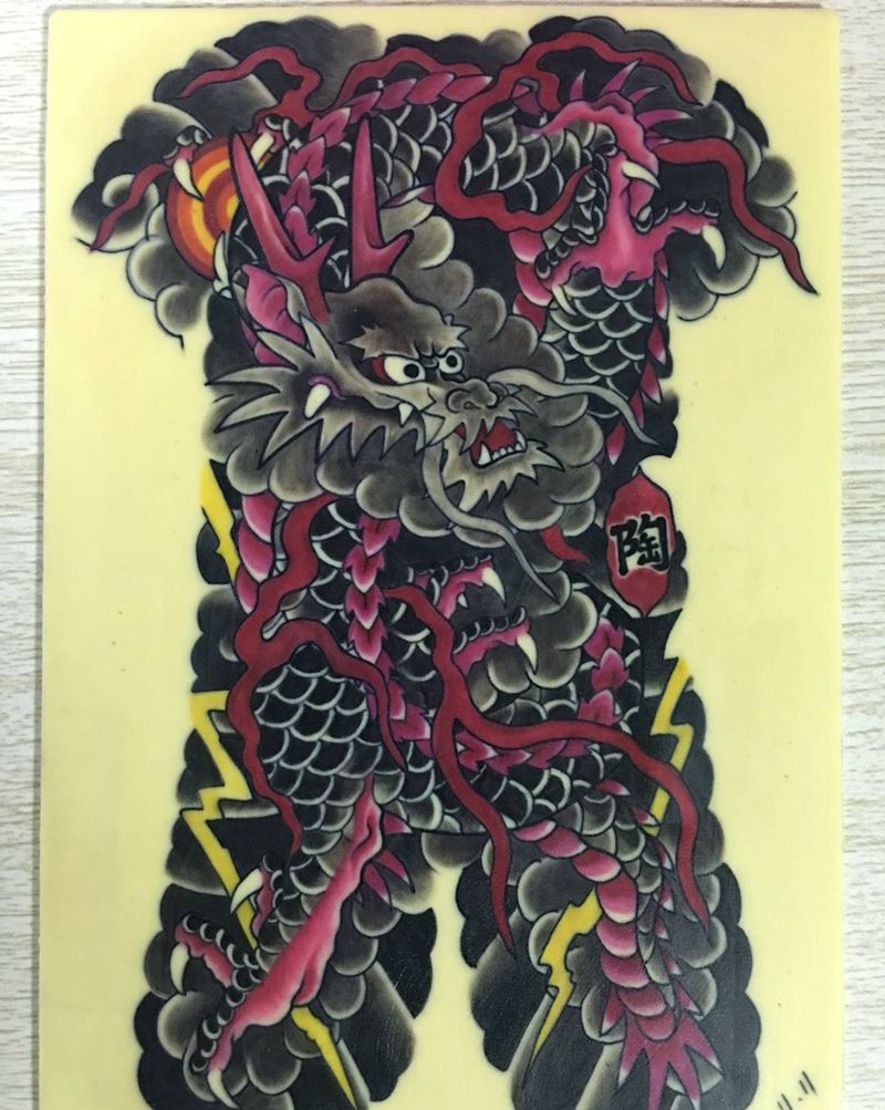 《日式龙》纹身图片_背部纹身图案
