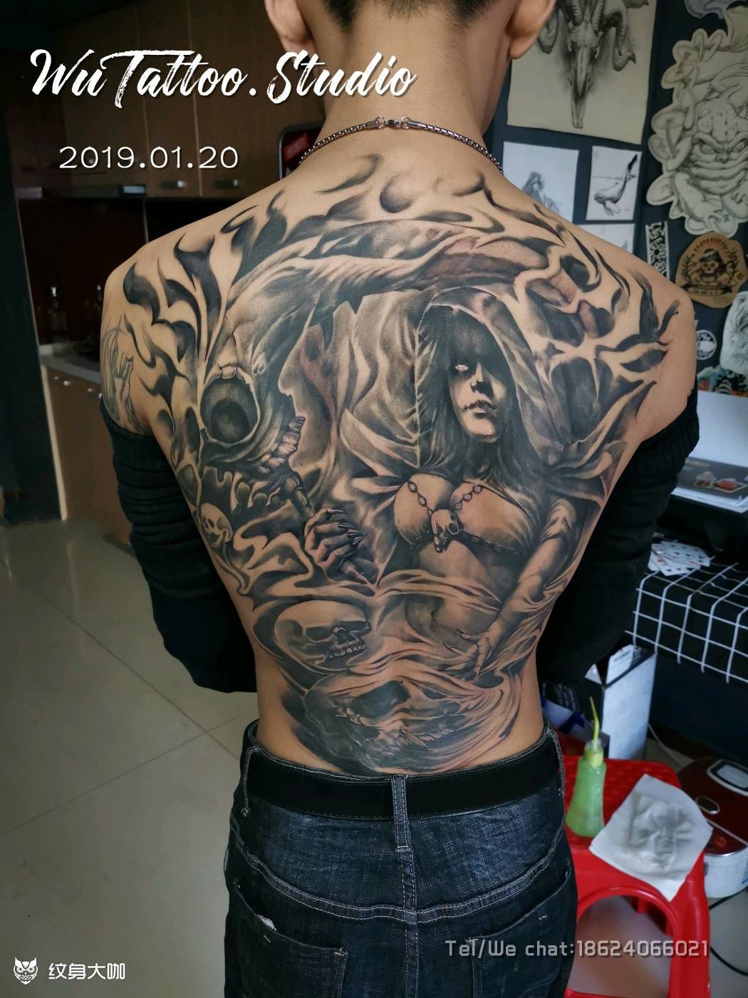 欧美满背纹身图片_欧美写实纹身图案