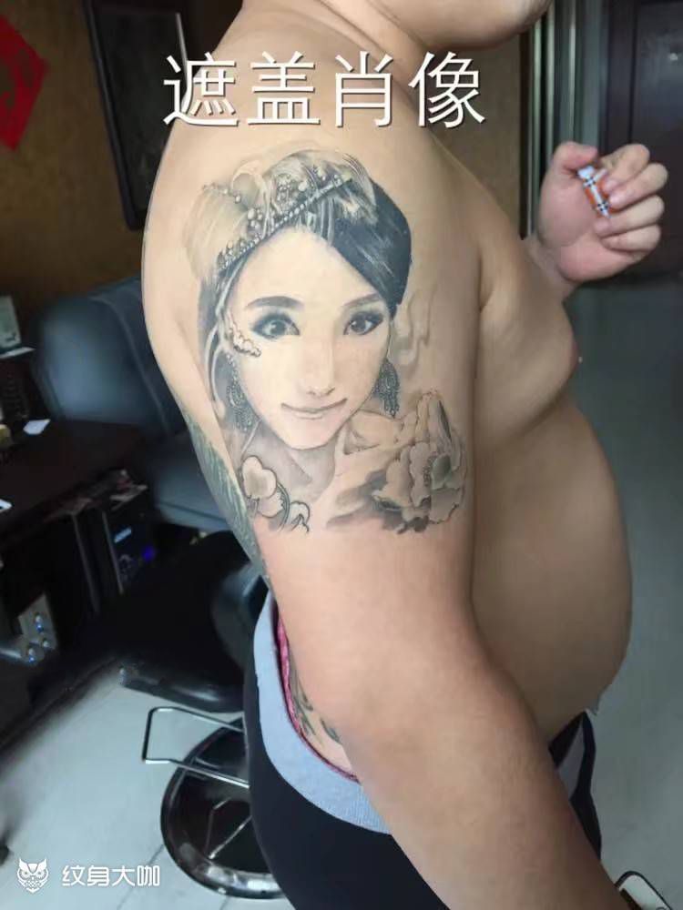 再见前女友纹身图片_肩部新传统纹身图案
