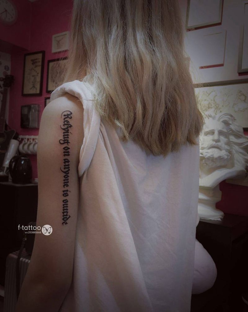 靠别人等于自杀.纹身图片_手臂小清新英文字母纹身图案