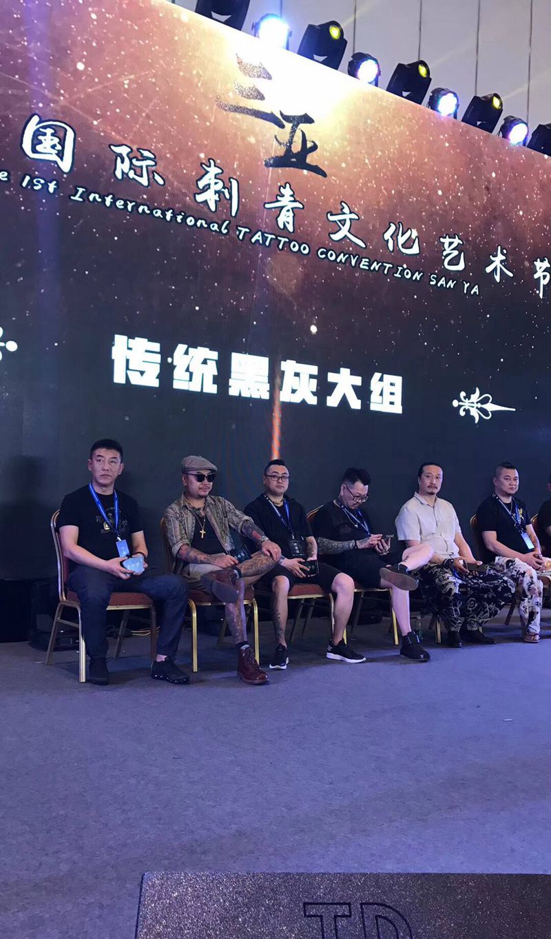 三亚纹身展会评委纹身图片_新传统老传统纹身图案