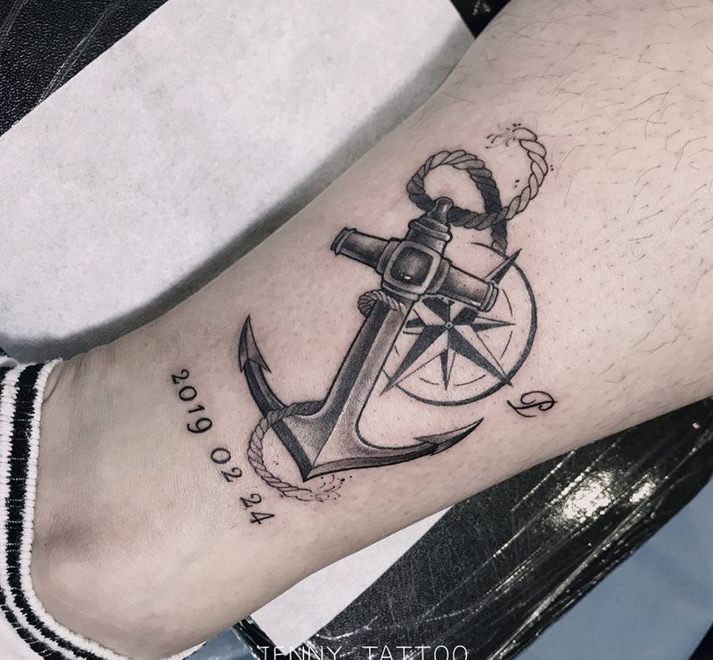 原创情侣纹身纹身图片_脚部腿部欧美写实原创指南针船锚纹身图案