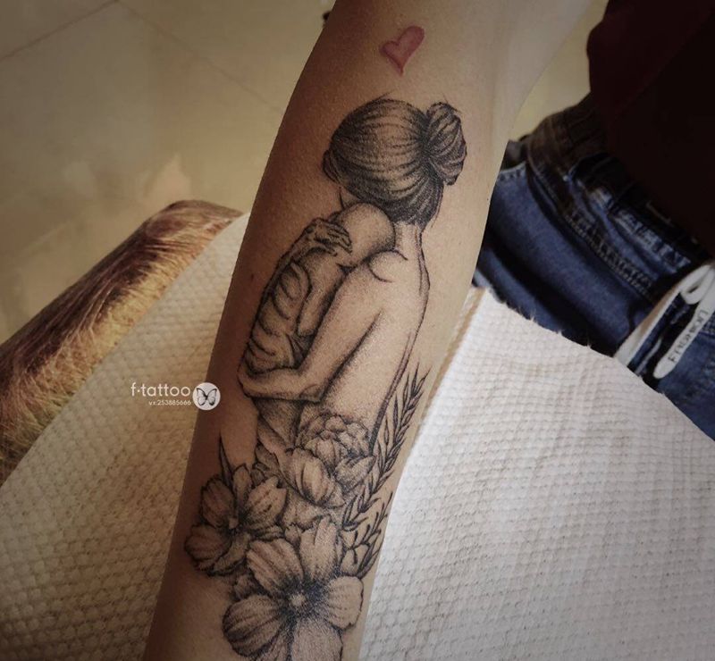 满满的爱.纹身图片_手臂小清新花人物纹身图案