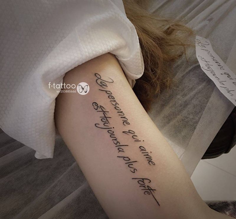 小字母.纹身图片_手臂英文字母小清新纹身图案