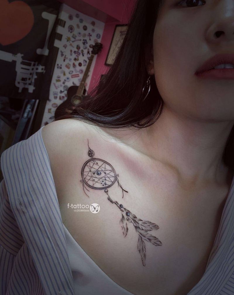 捕梦网.纹身图片_成品肩部胸部清新女生捕梦网彩色黑灰纹身图案