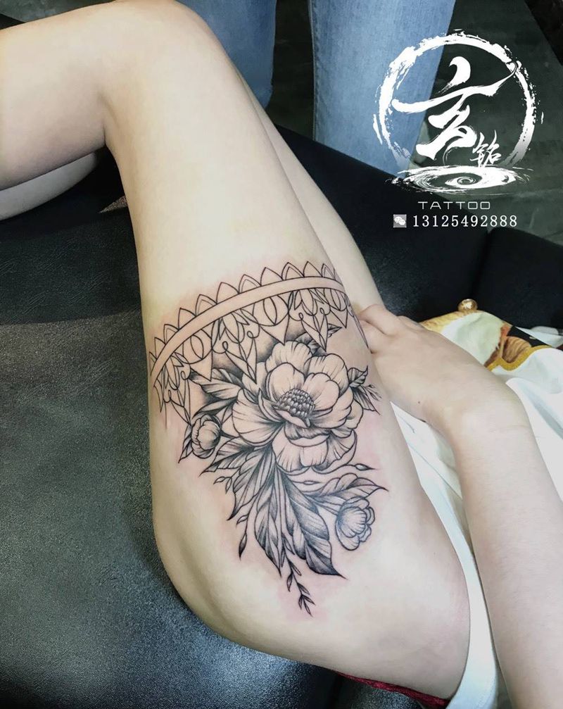 腿花纹身图片_腿部点刺新传统纹身图案