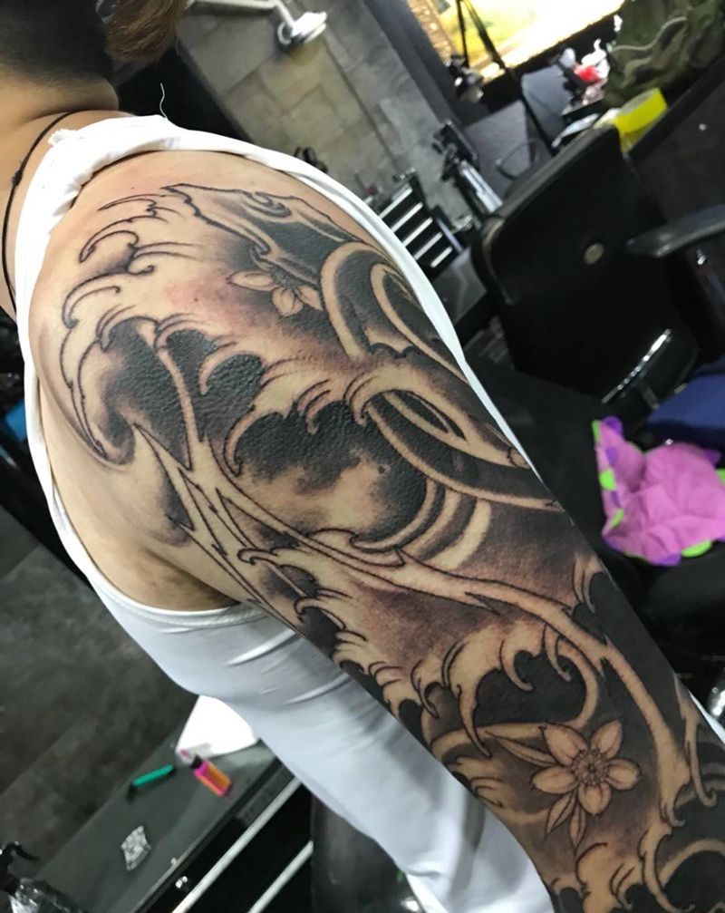 浪臂纹身图片_手臂成品传统浪纹身图案