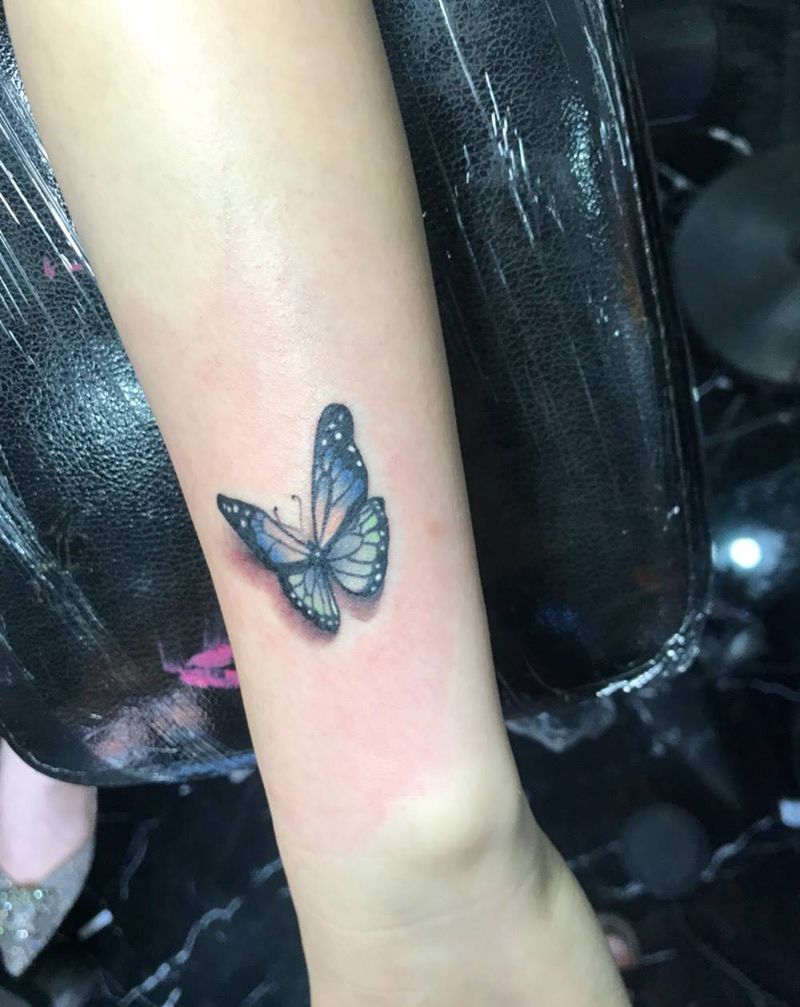 小蝴蝶纹身图片